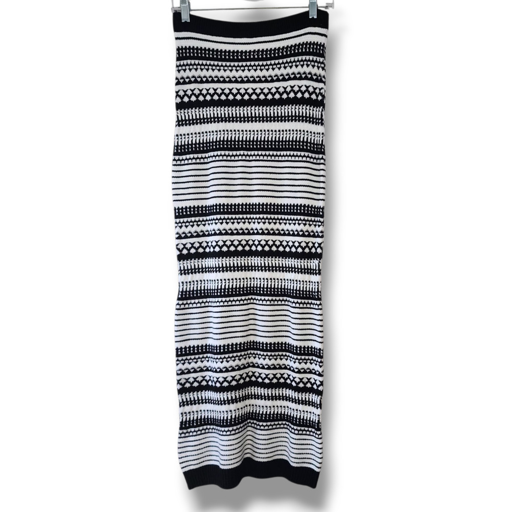 Rachel Zoe crochet maxi Skirt black white Size XS NWT boho festival oldmoney
